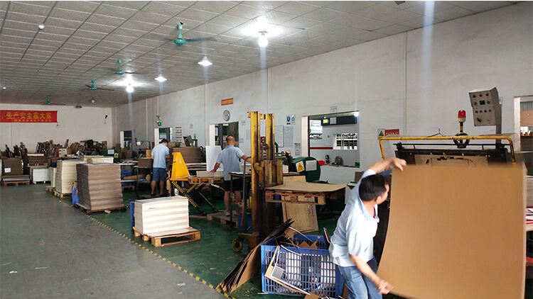 Guangzhou J&J Display Industrial Co., Ltd. manufacturer production line