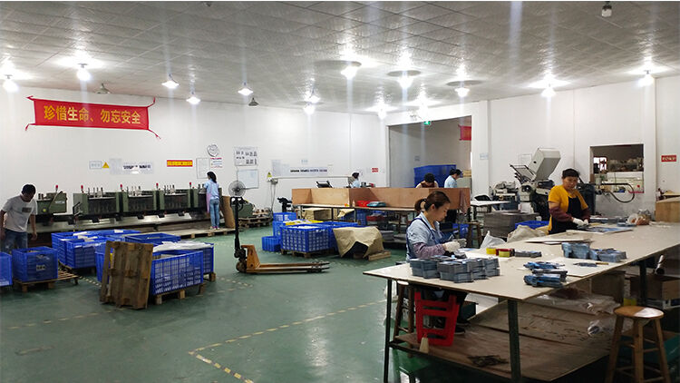 Guangzhou J&J Display Industrial Co., Ltd. manufacturer production line